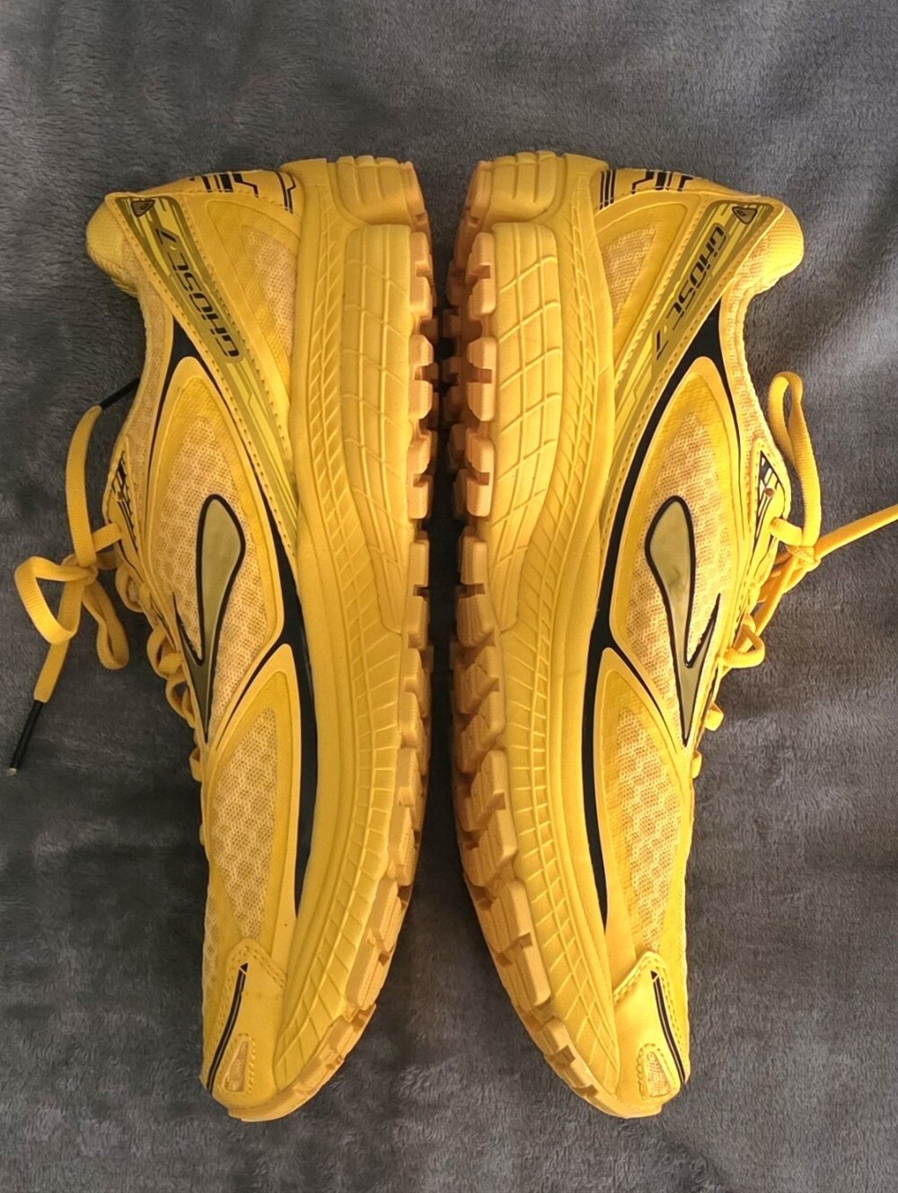 RARE Yellow Chrome Brooks Ghost 7 110168-1D-735 Men's Size 11D - Picture 2 of 7